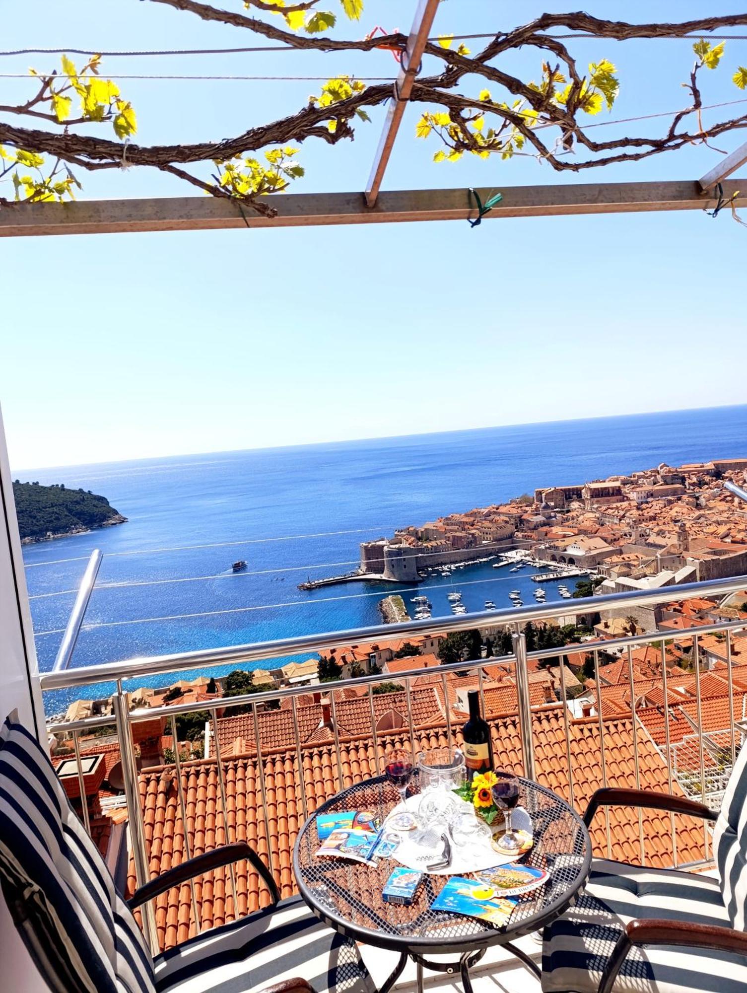 Apartment Superb View 2 ドゥブロブニク エクステリア 写真